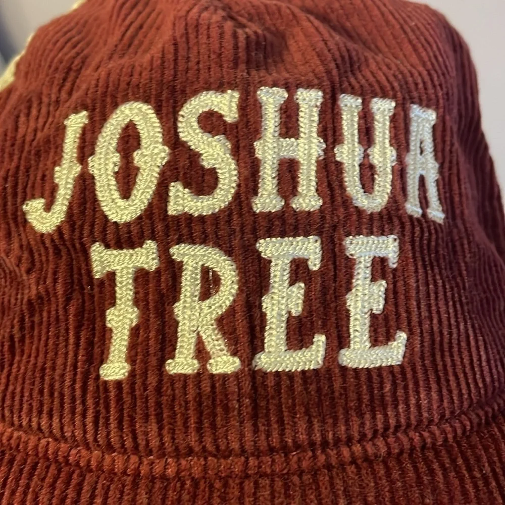 Mad Engine Joshua Tree Maroon Corduroy Off White Mesh Snapback Hat Cap OS
